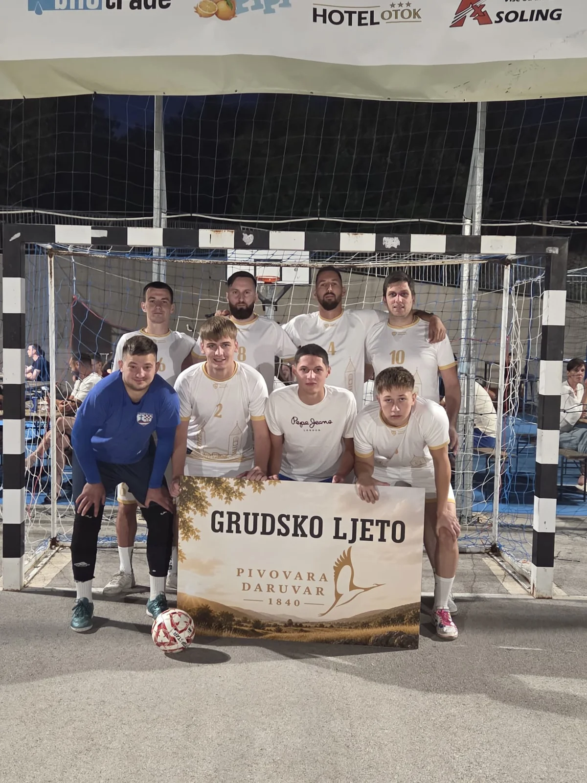 FOTO: GRUDSKE EKIPE slavile u četvrtoj noći Grudskog ljeta! 13