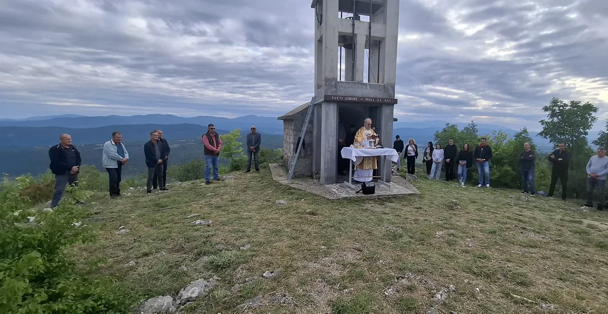 FOTO: Nad Grudama odzvanjala molitva svetom Izidoru 4