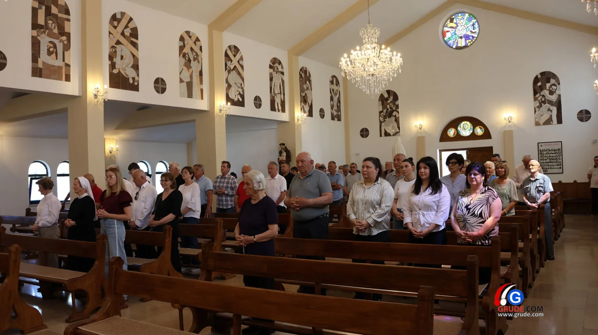 Obitelj i prijatelji čuvaju sjećanje na grudske sinove FOTO 29