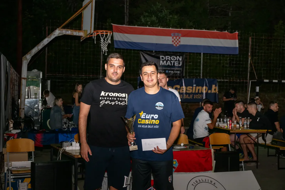TIHALJINA za pamćenje i treći put! Poznata imena uveličala spektakularni turnir, slavio Futsal 3x3 DVO/EuroCasino 36