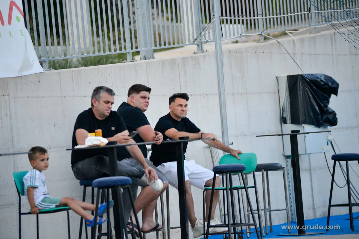 FOTO: Lovrić, Mepas i branitelj naslova Adeo potopili protivnike i odmah se predstavili kao favoriti 52