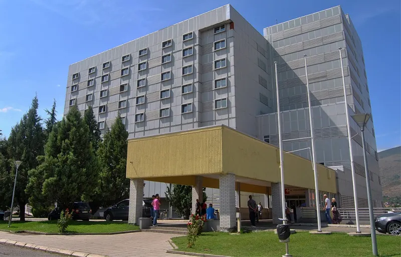 Za dugove bolnica čak 325 milijuna maraka, najviše SKB-u Mostar