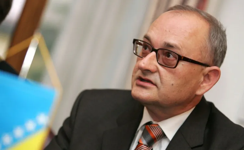 Ljubić pozvao visokog predstavnika da nametne izmjene Izbornog zakona