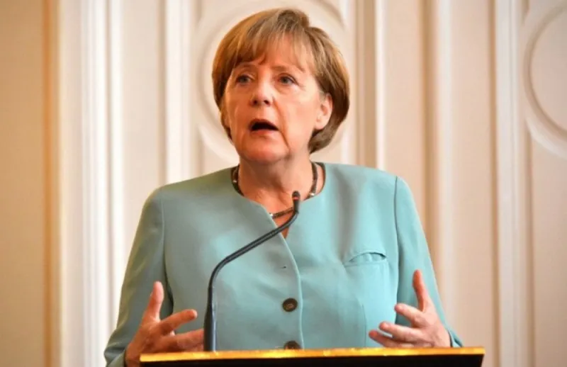 Merkel previše troši