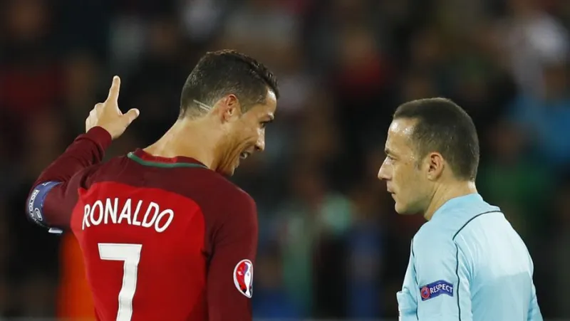 Što radiš od blistave karijere... Ronaldo izbačen iz momčadi