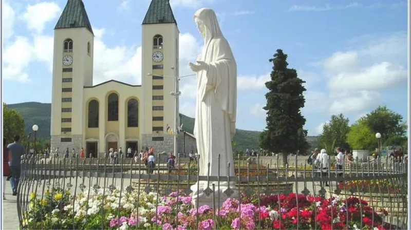 Hodočasnici iz više zemalja stižu u Međugorje za Novu godinu