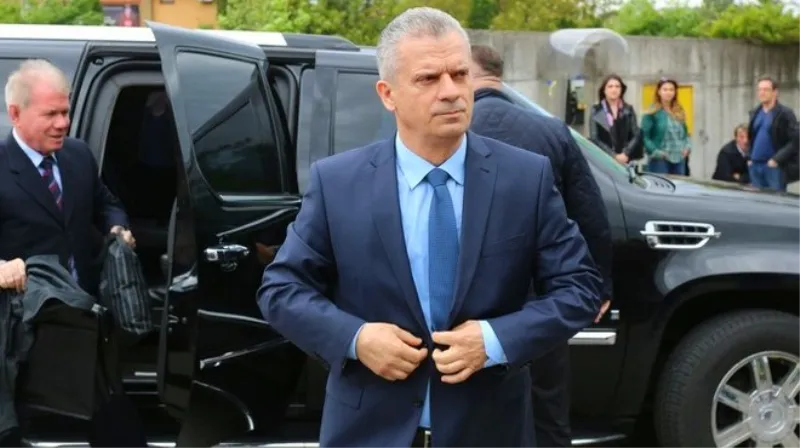 Fahrudin Radončić nikad žešće nije udario na dinastiju Izetbegović