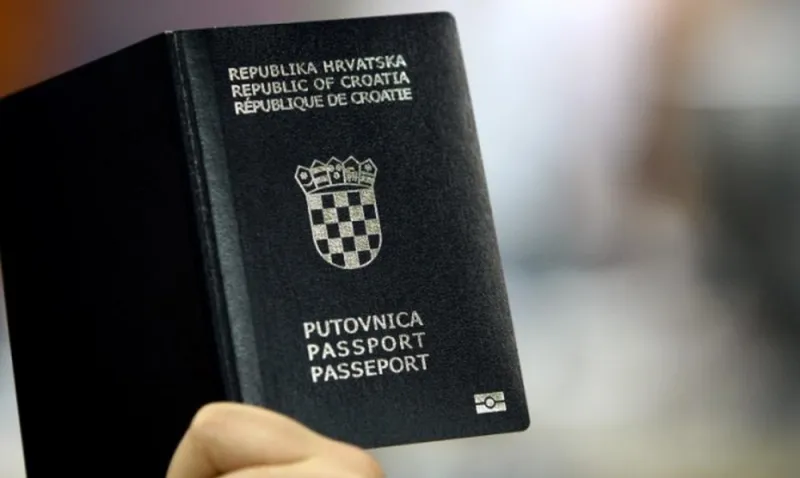 Evo tko najviše traži hrvatsku putovnicu
