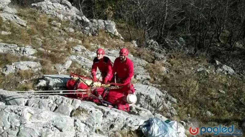 Ostali bez vode na Biokovu, spasio ih HGSS