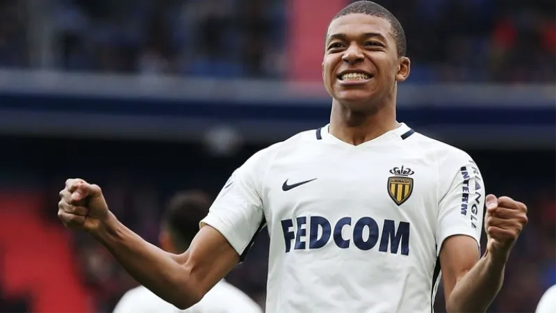 Mbappe: Ne bih nikad tražio desetku u Realu. To je broj Luke Modrića 1