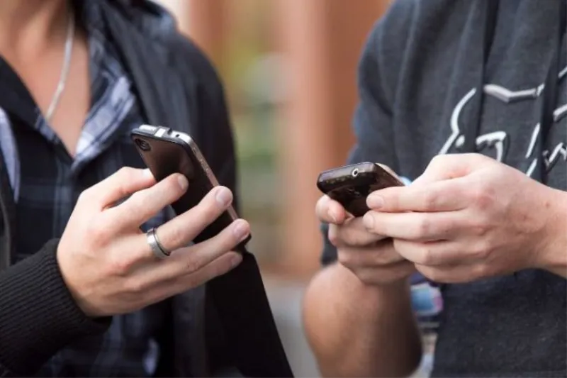 Više od pet milijardi mobitela ove će godine postati otpad