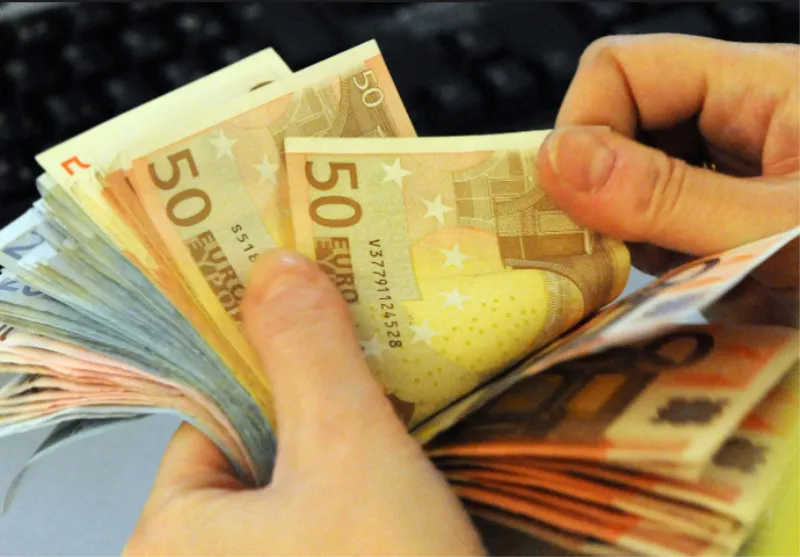 U Njemačkoj je godinama zarađivala novac, uplaćivala ga u banku u Hrvatskoj pa joj bankarica s računa skinula 150.000 eura