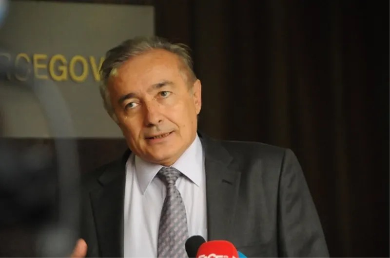 Slavo Kukić je preminuo: Doktor iz Posušja bio je jedini istinski 'građanin' BiH u odnosu na prevare Komšića, Krug 99 i slične
