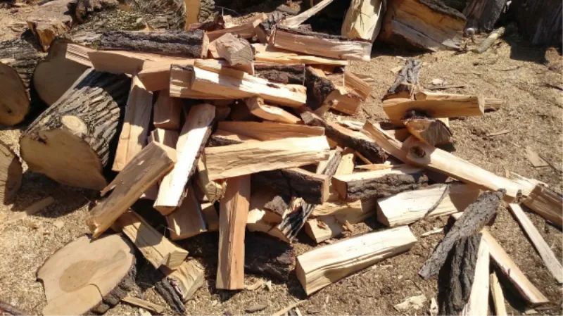 Za nabavu ogrjeva trebaju dvije mirovine: Velika je potražnja, trebalo ih je kupovati prije sezone