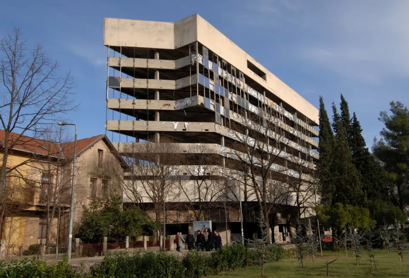 Naloženo uklanjanje ruševina u Mostaru
