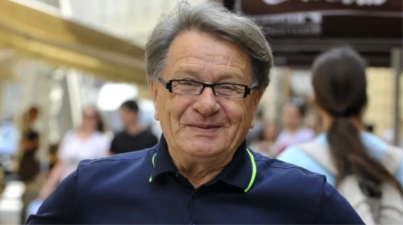 Ćiro: Rak se ne šali sa mnom, otišao je i na kosti, koljena... tražim još jednu godinu