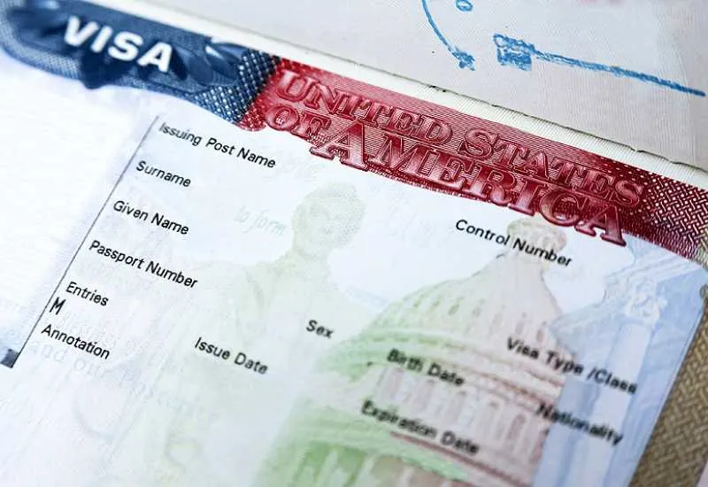 Amerika ukinula izdavanje viza BiH, Crnoj Gori...