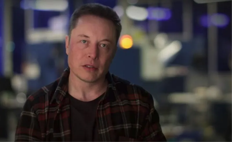 Elon Musk Francuzima: Pokazali ste iznimno nepoštovanje prema kršćanima