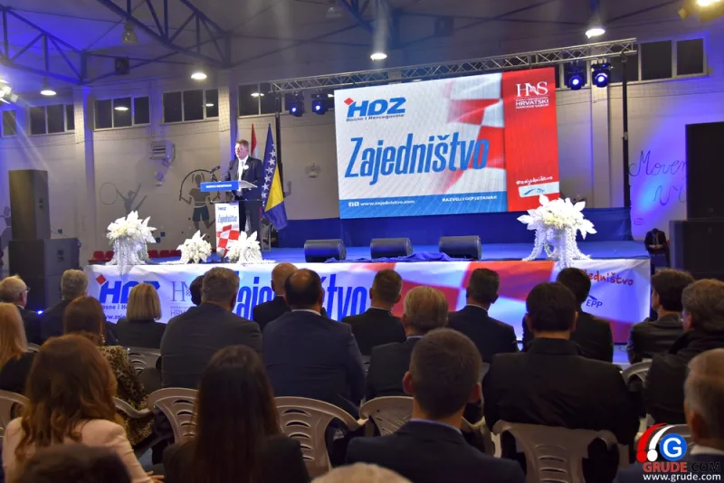 Ćosić: Prosvjetarima ove godine neće biti povećana plaća, a ljude u ZHŽ-u nećemo zatvarati u torove!