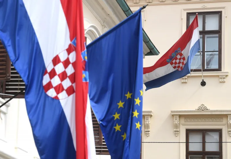 EK zabrinuta zbog protjerivanja hrvatskih državljana iz Srbije