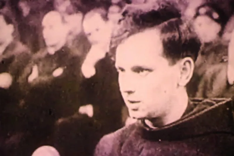 Bl. Alojzije Stepinac - Njegov je grob mjesto neprekidne molitve i vrelo uslišanja