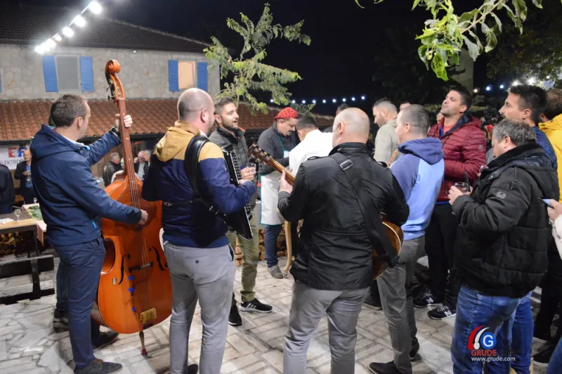 Iza nas je jubilarna 10. Raštikijada koja je iznjedrila i nova inovativna jela od raštike