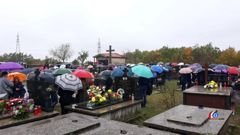 Tradicionalna akcija čišćenja groblja Cere pred blagdan Svih svetih