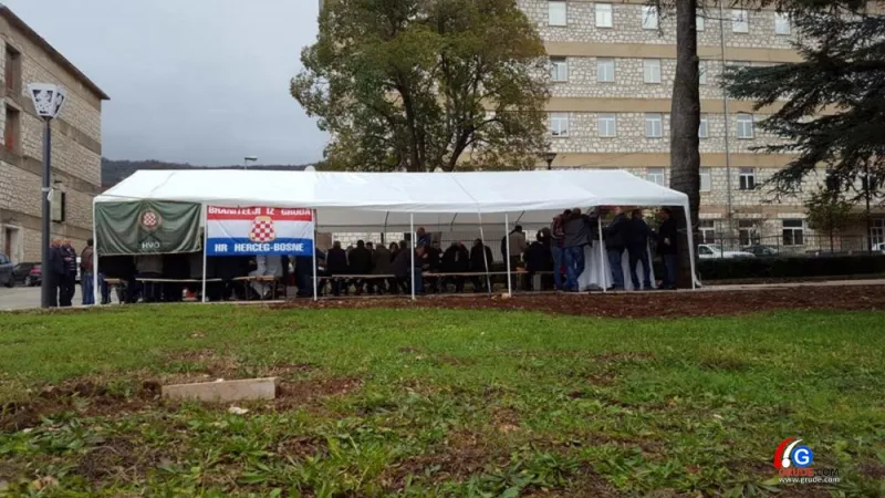 Grudski branitelji i ove godine kuhaju bakalar na Badnjak