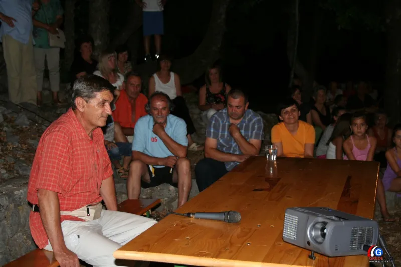 O uklanjanju križeva s vrhova planina oglasili se talijanski premijer i hrvatski alpinist: 'Samo preko mene mrtvog' 1
