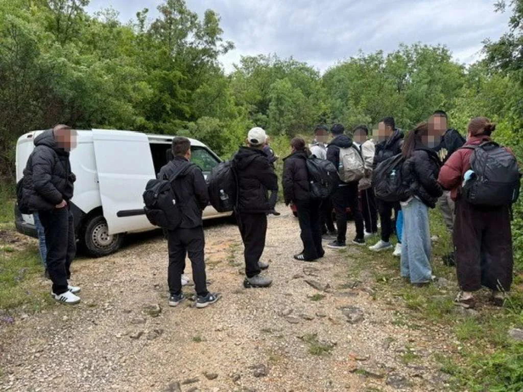 Granična policija kod Gruda spriječila krijumčarenje migranata