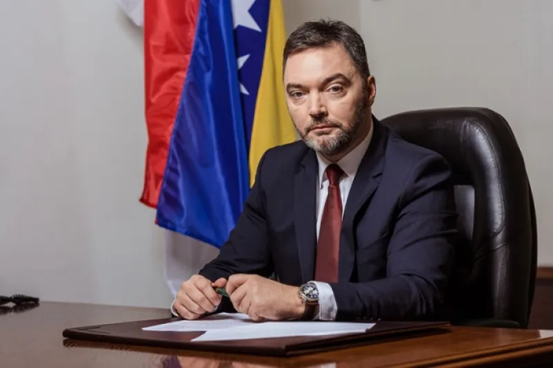Košarac: EU ugrožava poduzetnike iz RS-a i Federacije, domaći prijevoznici u ozbiljnim problemima