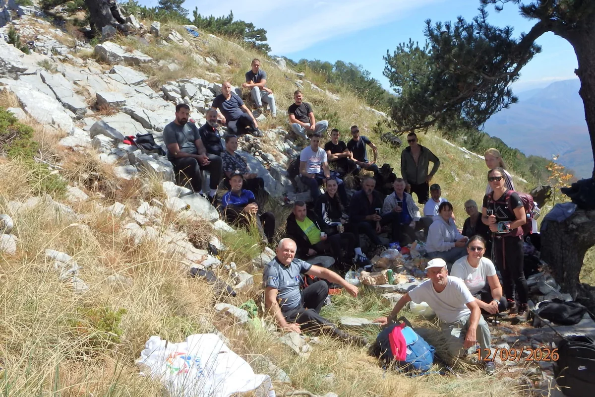 FOTO: Memorijalni uspon do mjesta pogibije Joze i Petra Marića, heroja koji su dali život za svoj hrvatski narod 6