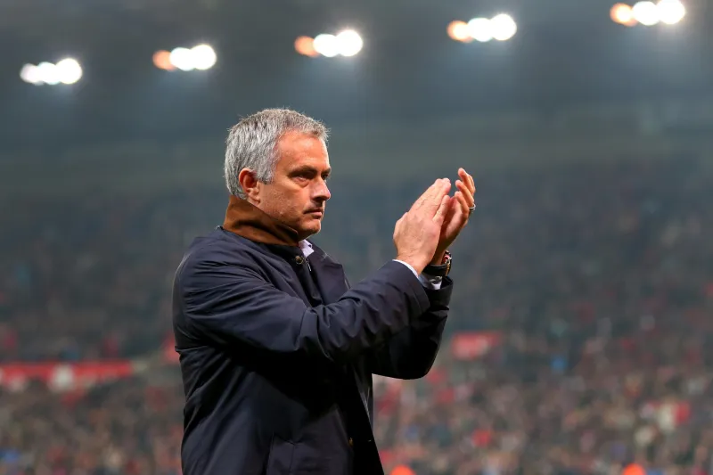 Tottenham najurio Mourinha