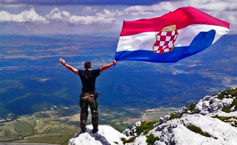 Purger opjevao Hercegovce: Vjera, krv, obitelj, zakon im je prvi - Zakon što se kovao u borbi i krvi
