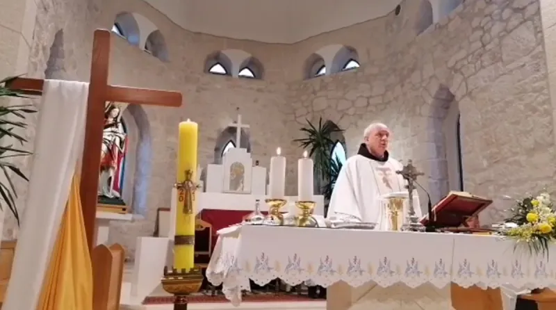 (VIDEO) Propovijed o kojoj se govori! Fra Ante Šaravanja: Uskrs je!
