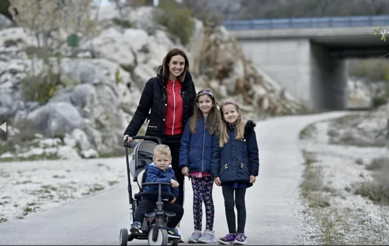 Priča iz Zagore: Vukovi dolaze pred vrata, ne izgledaju opasno, ali...
