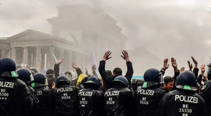Kaos u Berlinu zbog ''savezne kočnice'' i koronavirusa
