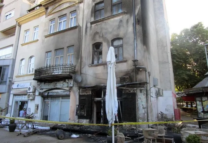 Mostar: U potpunosti izgorio ugostiteljski objekt