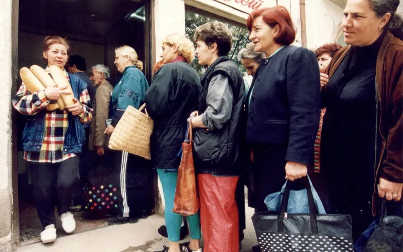 Čeka li nas kriza stoljeća i čekanje u redovima zbog kruha, kave...