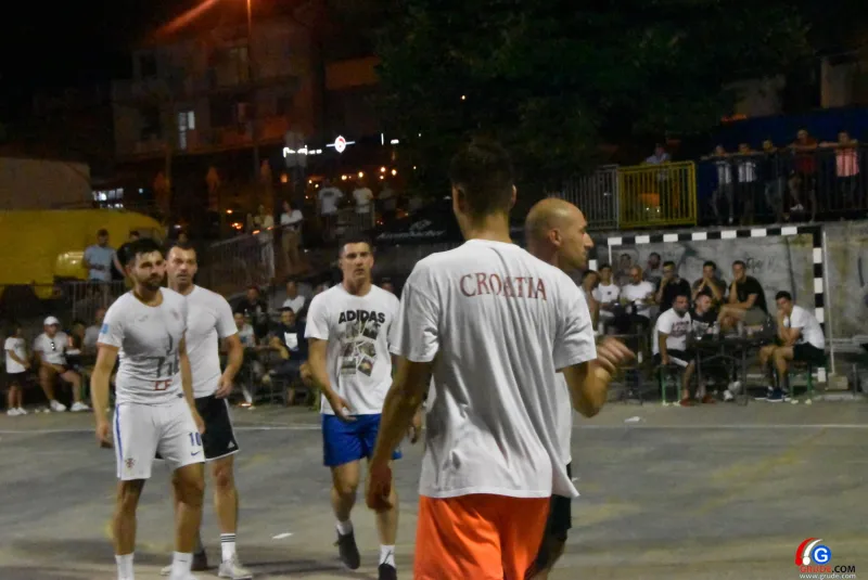 FOTO/VIDEO: ZAVRŠEN 3NA3 U GRUDAMA! Alpeza, Marić, Palac i Kvesić osvojili turnir! Kolakušići srebrni 55