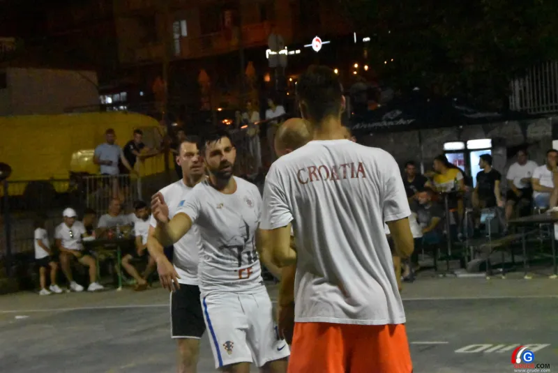 FOTO/VIDEO: ZAVRŠEN 3NA3 U GRUDAMA! Alpeza, Marić, Palac i Kvesić osvojili turnir! Kolakušići srebrni 56