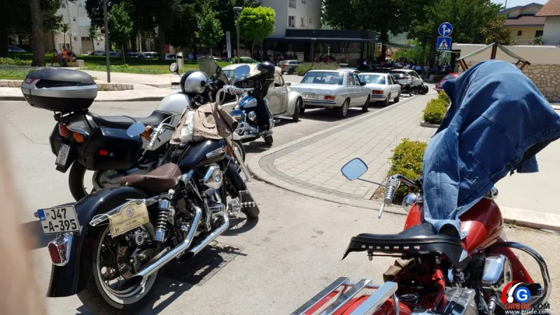 FOTO/VIDEO: GRUDE, LJUBUŠKI, POSUŠJE I ŠIROKI DOMAĆIN OLDTIMERIMA, STARA AUTA SVE ODUŠEVILA 4