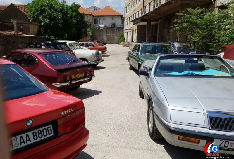FOTO/VIDEO: GRUDE, LJUBUŠKI, POSUŠJE I ŠIROKI DOMAĆIN OLDTIMERIMA, STARA AUTA SVE ODUŠEVILA 9