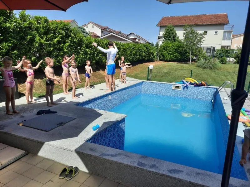 FOTO: Aquaman Grude pokazao se kao jedan od najboljih prijatelja djece 6