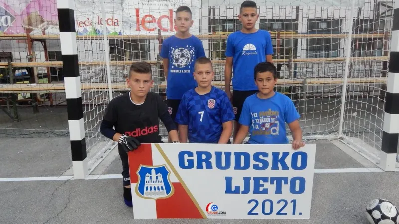 Grudsko ljeto: Mladi Posušja i Gruda priredili golijadu! Cageball Grude bio bolji od Vinjana