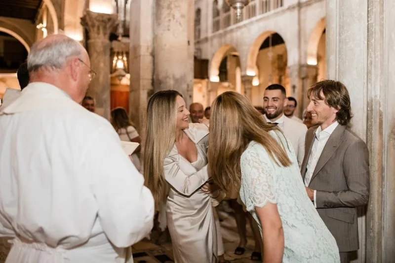 Mateo, Izabel, kumovi Luka i Vanja... Kovačići, Andrijanići, Modrići na krštenju 2