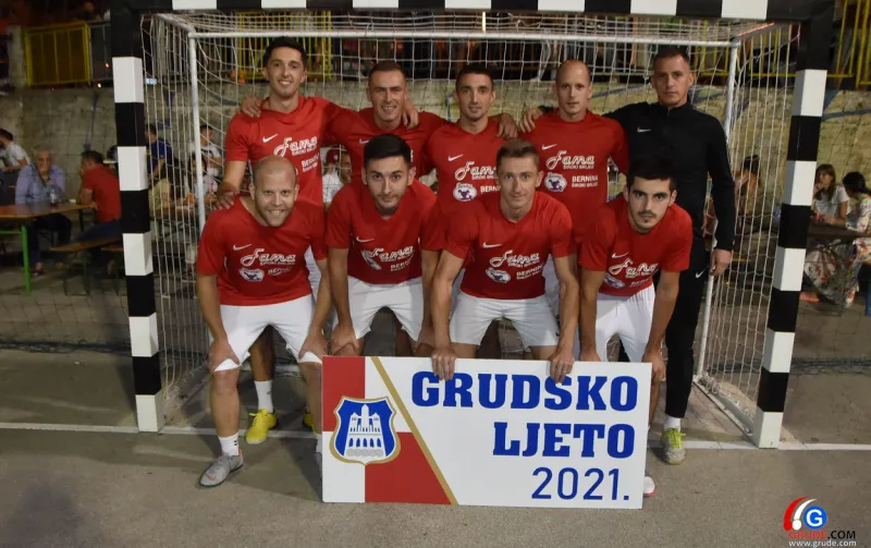 FOTO: Tići Mepas i Pavo ušli u polufinale Grudskog ljeta! U nedjelju čak 6 utakmica, saznat ćemo ime prvaka kod veterana 26