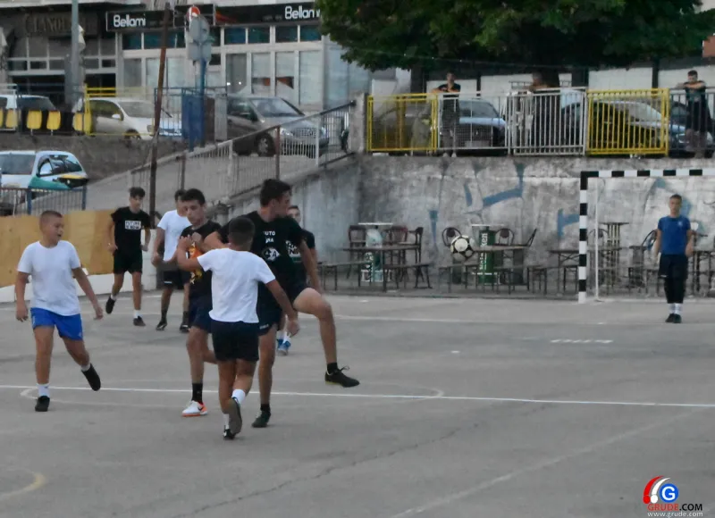 FOTO: Tići Mepas i Pavo ušli u polufinale Grudskog ljeta! U nedjelju čak 6 utakmica, saznat ćemo ime prvaka kod veterana 8