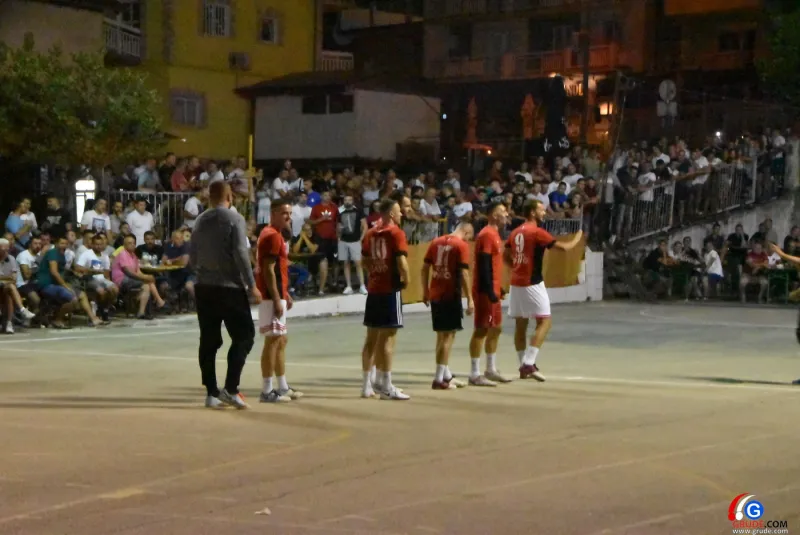 FOTO/VIDEO: ZAVRŠENO JE GRUDSKO LJETO, ŽITELJI IZ CIJELE HERCEGOVINE DOŠLI U GRUDE 14
