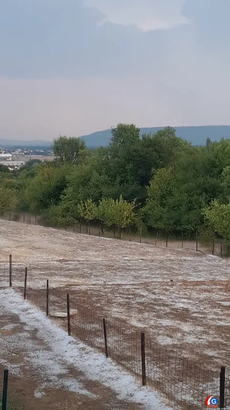 FOTO/VIDEO: Dramatične snimke iz Sovića i Gorice! Žitelji: Ovo u životu nismo doživjeli 3